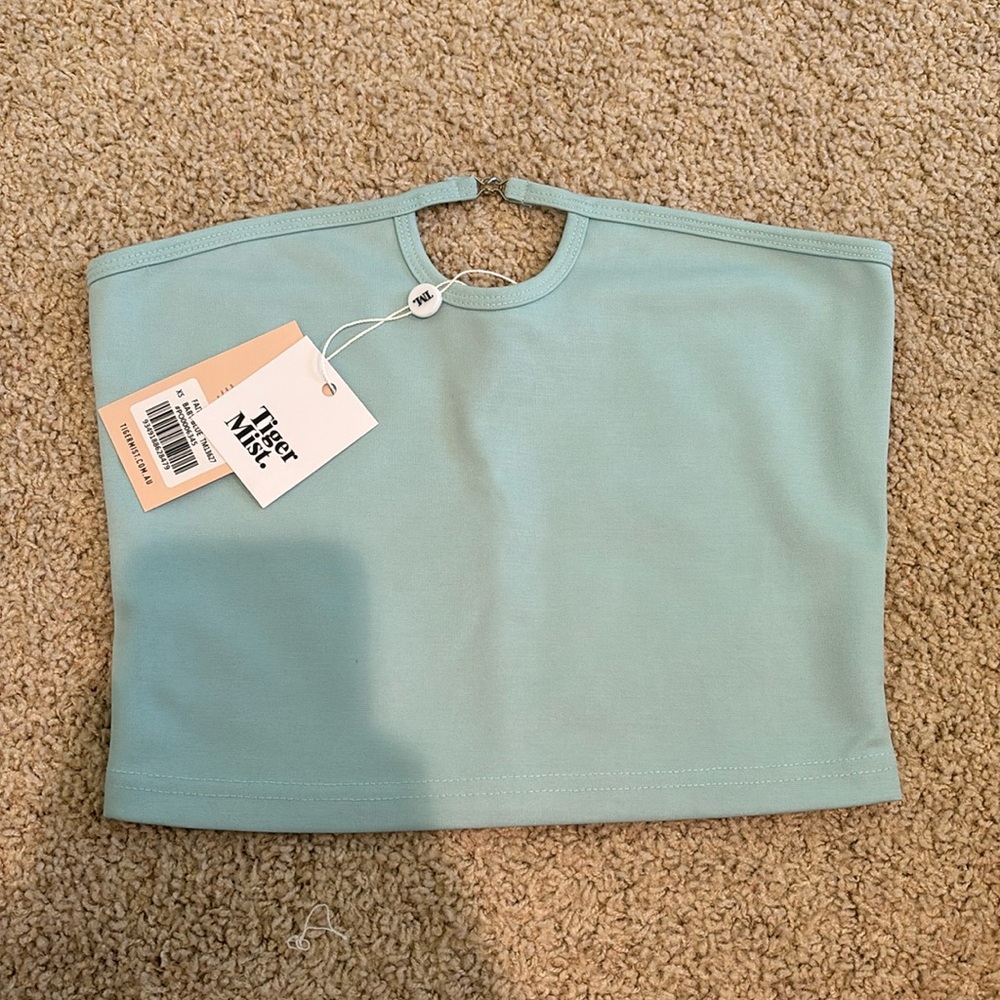 Tiger mist top